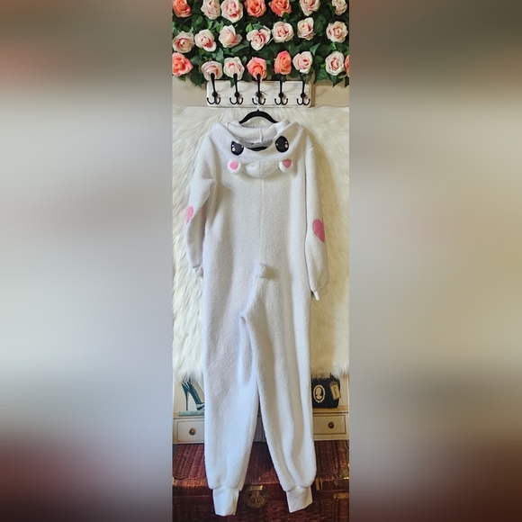 SWS Ultra Cute Hooded Unisex Polar Bear Onesie - Picture 5 of 10
